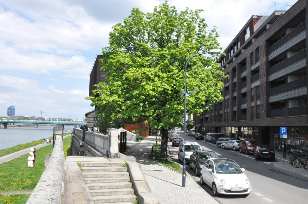 Designomania Apartments - Nadwislanska 11 คราคูฟ ภายนอก รูปภาพ