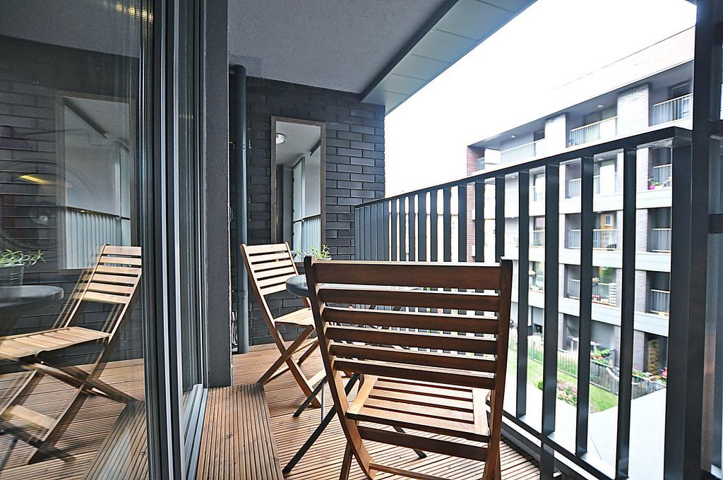 Designomania Apartments - Nadwislanska 11 คราคูฟ ภายนอก รูปภาพ