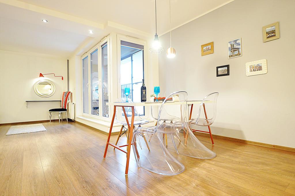 Designomania Apartments - Nadwislanska 11 คราคูฟ ภายนอก รูปภาพ