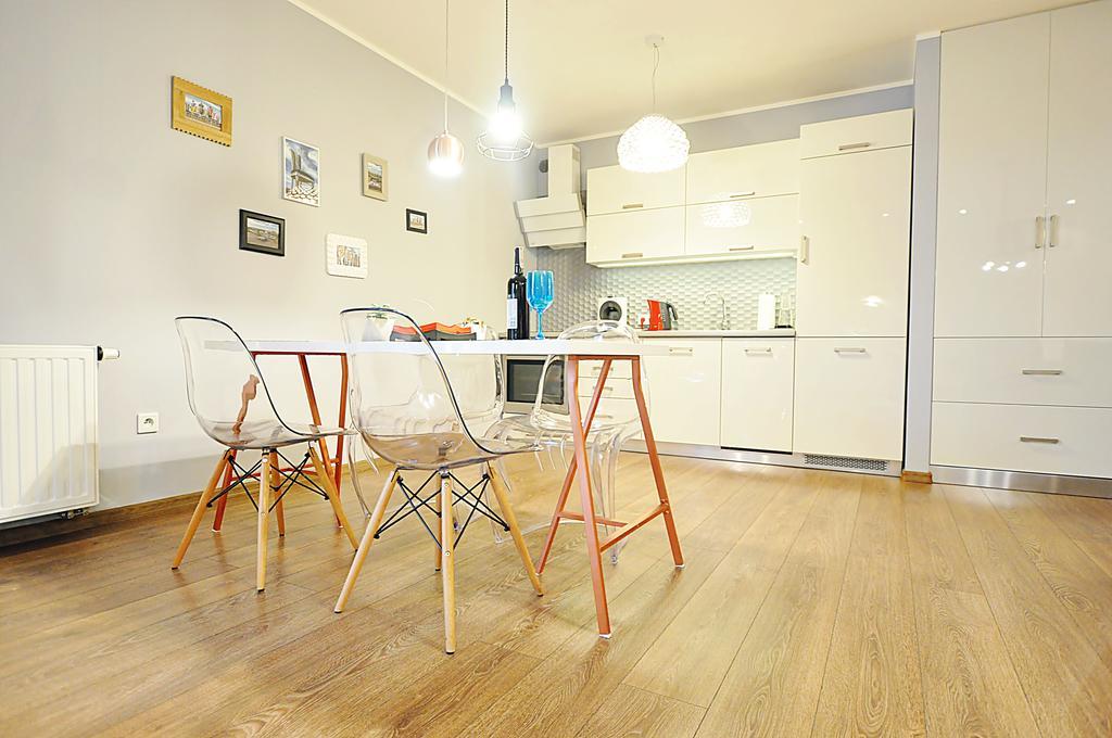 Designomania Apartments - Nadwislanska 11 คราคูฟ ภายนอก รูปภาพ