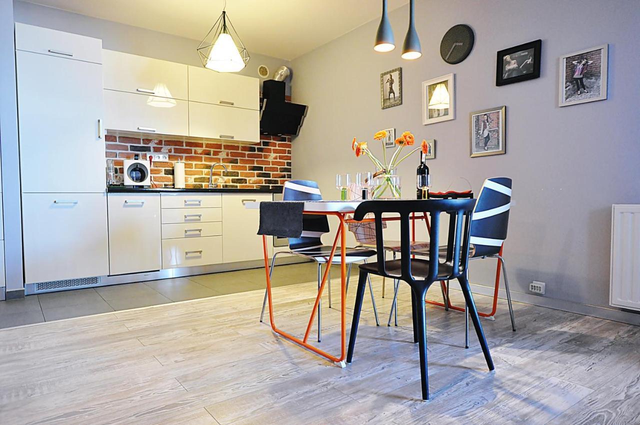 Designomania Apartments - Nadwislanska 11 คราคูฟ ภายนอก รูปภาพ