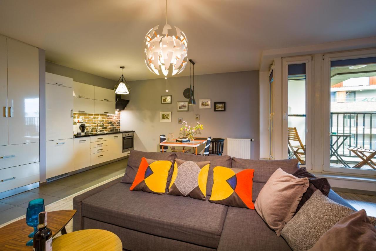 Designomania Apartments - Nadwislanska 11 คราคูฟ ภายนอก รูปภาพ