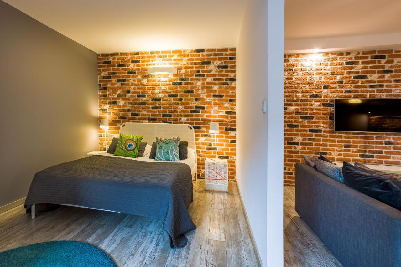 Designomania Apartments - Nadwislanska 11 คราคูฟ ภายนอก รูปภาพ